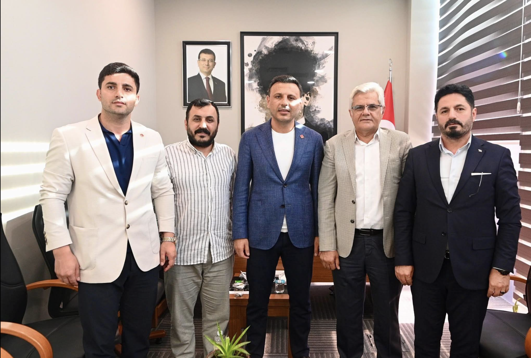 CHP İl Başkanı Özgür Çelik’ten Mardin ve Batman Derneklerine Ziyaret